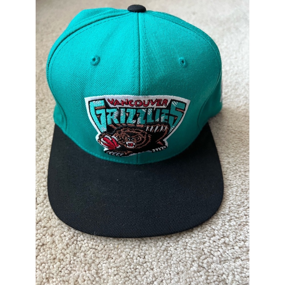 Mitchell & Ness Grizzlies Snap Back Hat
